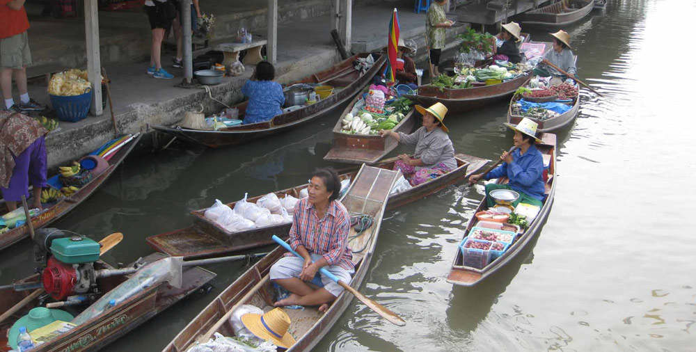 Floating markets in Thailand