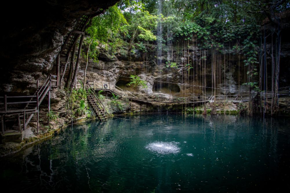 Les Cenotes