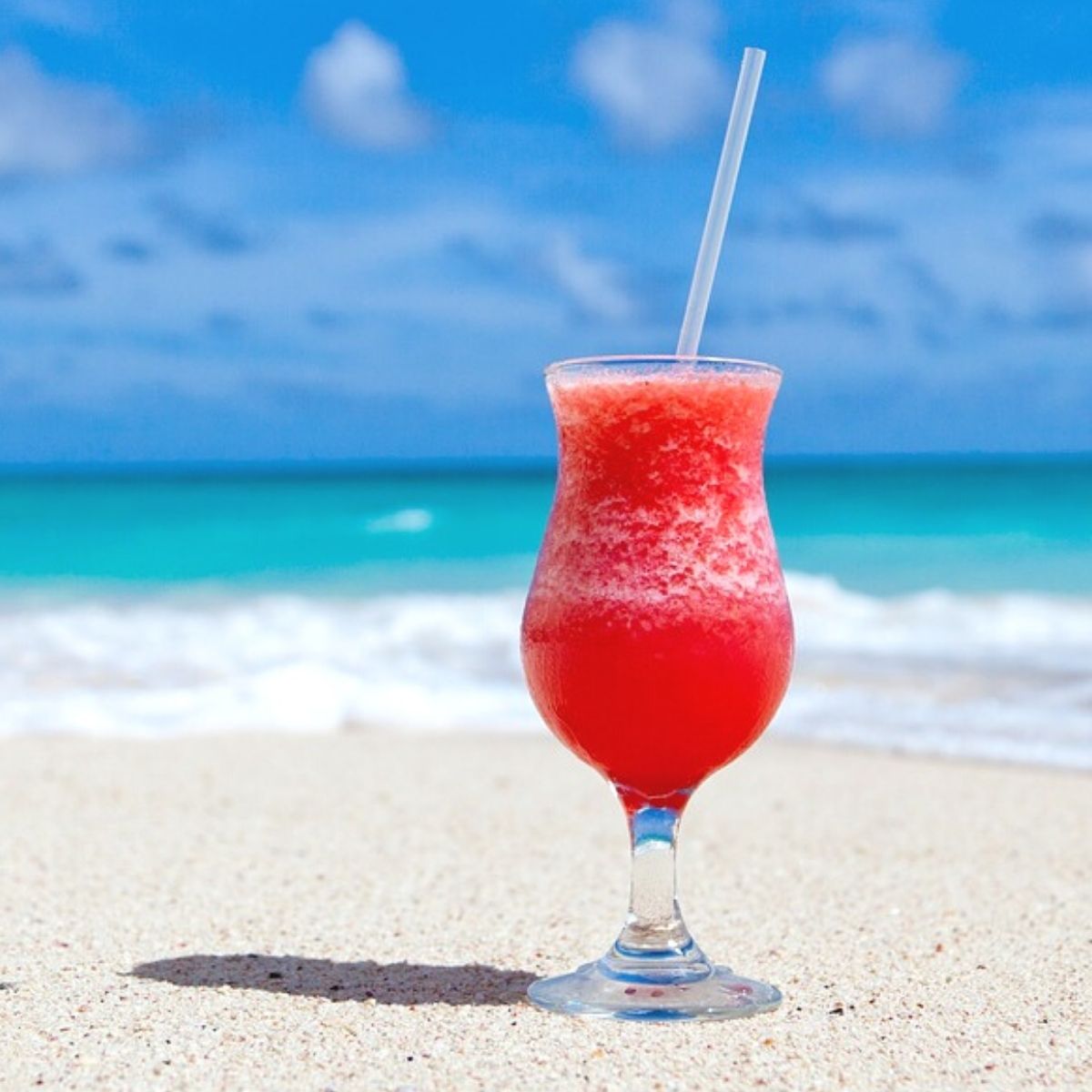 36 Best Beach Drinks to Order at All-Inclusive Resorts (+ Recipes