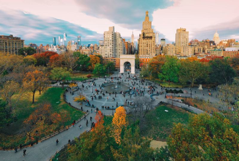 Top 30 Touristy Things to Do in Manhattan 23 washington square park