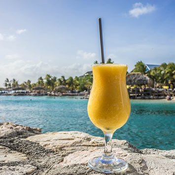 36 Best Beach Drinks to Order at All-Inclusive Resorts (+ Recipes!) 41 mango daquiri
