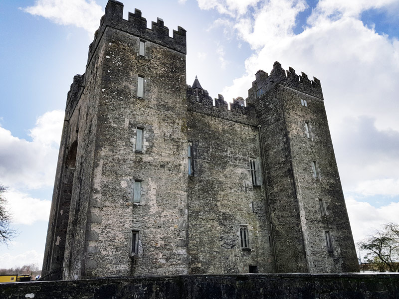13 Amazing Ireland Road Trips You'll Love 18 Bunratty Castle