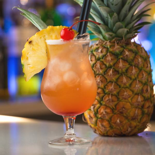 bahama mama cocktail