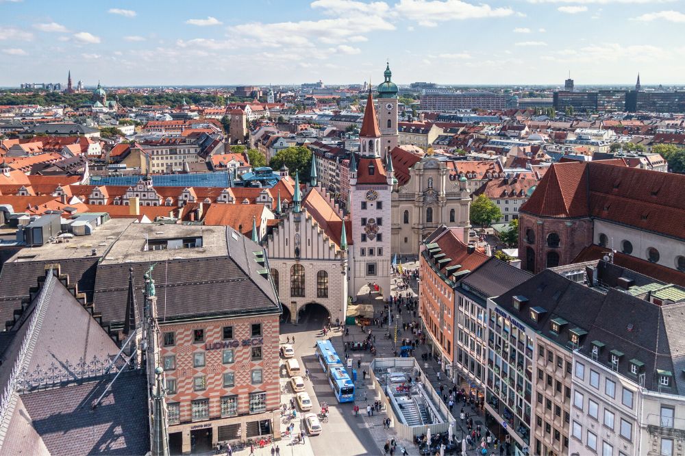 15 Easy International Travel Destinations For Your Next Vacation 21 Old Town Munich