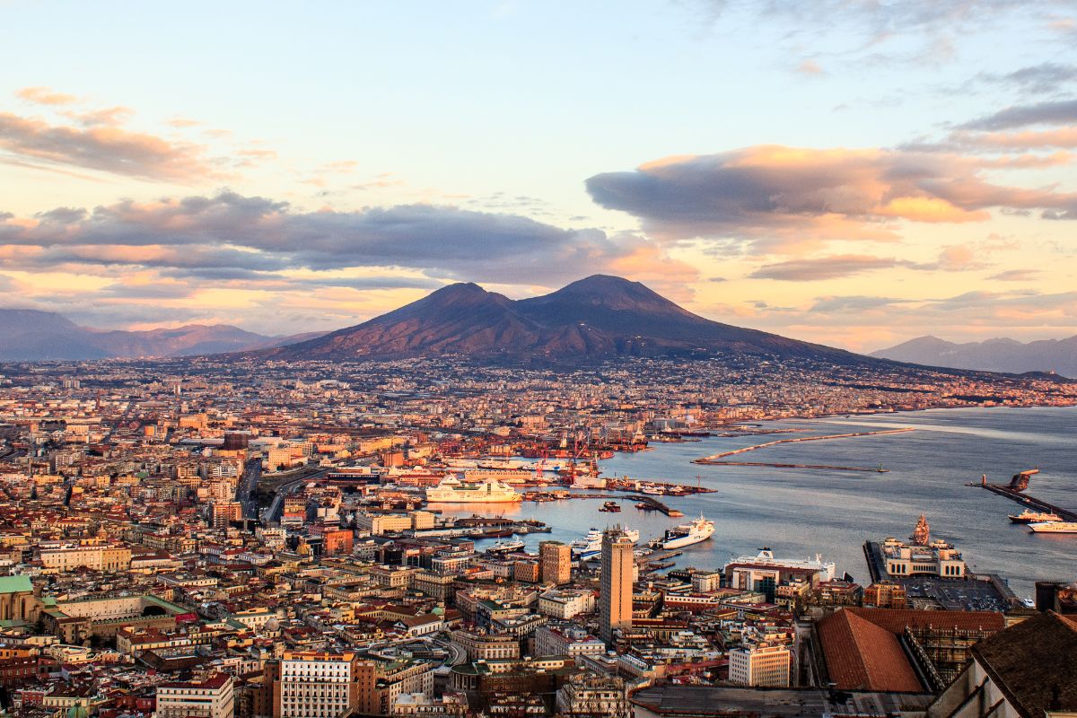 Naples and Mt Vesuvius in the background, Things to do in Naples, Italy