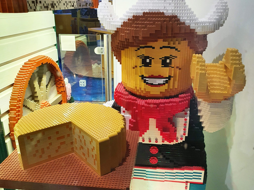 Lego cheese lady
