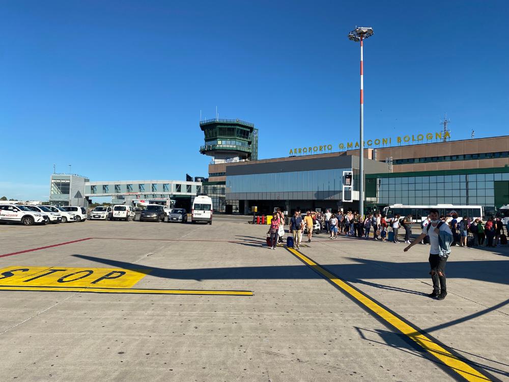 8 Best Airports Near Verona, Italy: Where to Fly Into 9 Bologna Airport Guglielmo Marconi