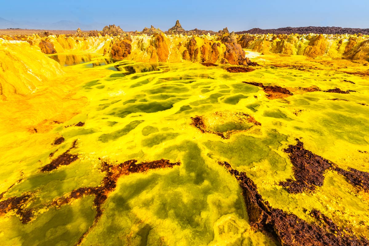 10 of the World's Most Unusual Landscapes You Need to See 3 Danakil Depression
