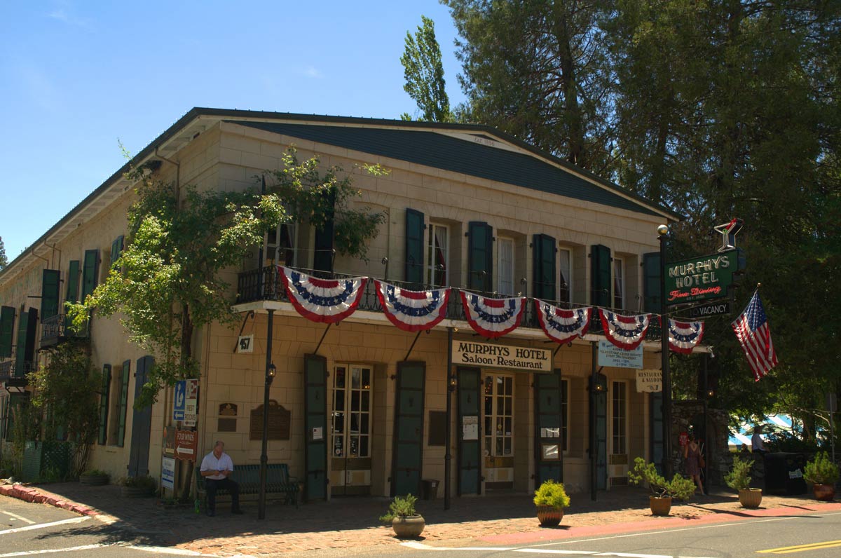 Murphys, California
