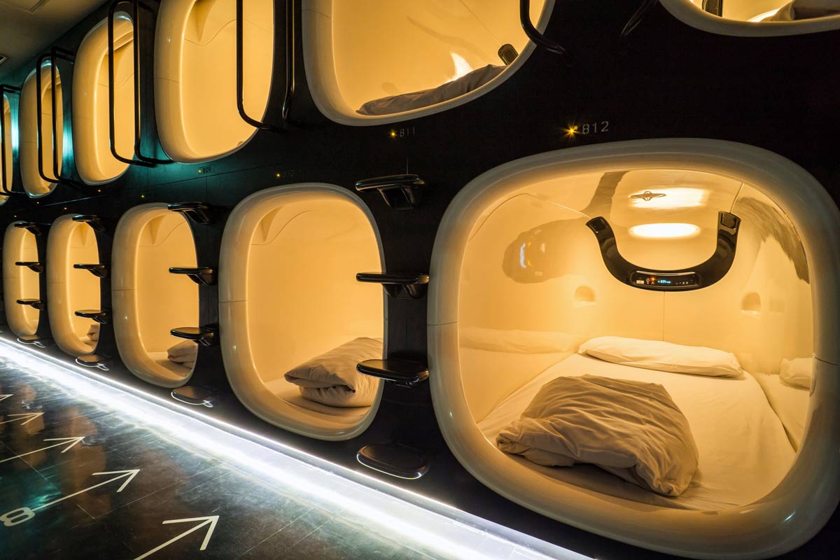 Capsule Hotel