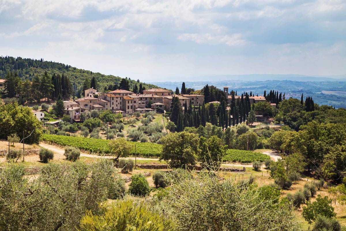 Best Towns in Tuscany for a Wine-Filled Adventure With Stunning Scenery 9 Castellina, Italy