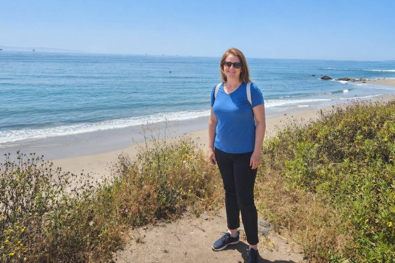 woman wearing woolx clothing